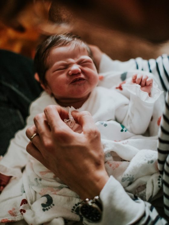 Les bébés naissent-ils sans rotules Pourquoi c'est important
